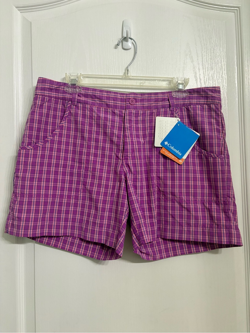 Columbia Girls Silver Ridge III Light Grape Plaid Shorts NWT Size XL 18/20